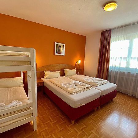 Hotel Gasthof Rose Günzburg Eksteriør bilde