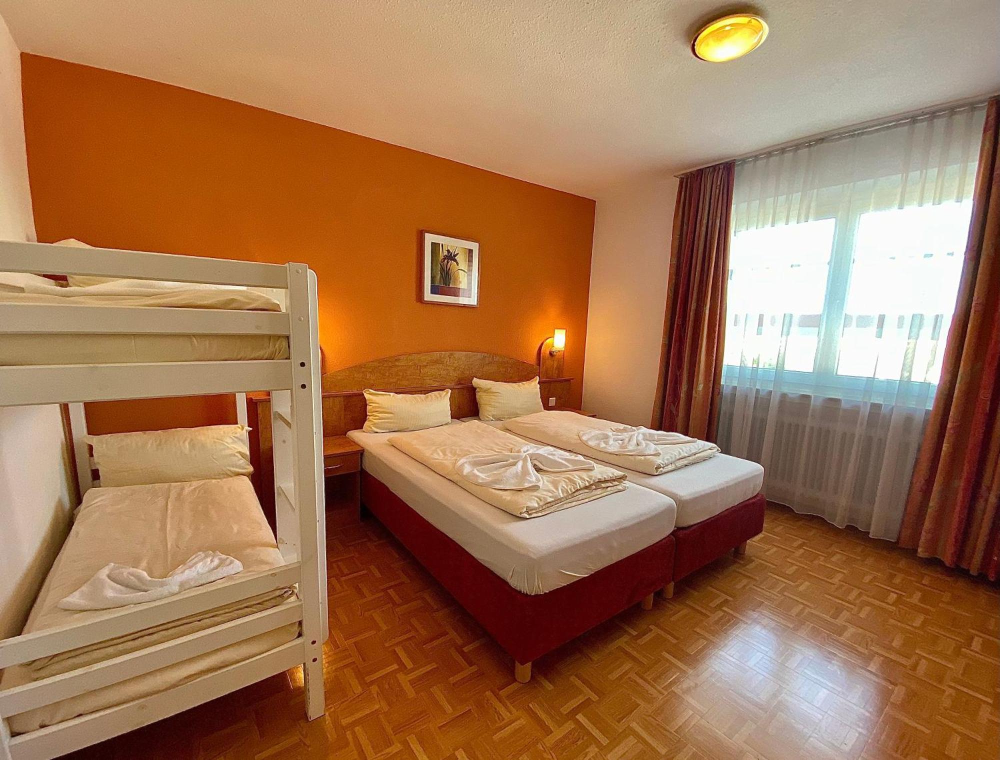 Hotel Gasthof Rose Günzburg Eksteriør bilde